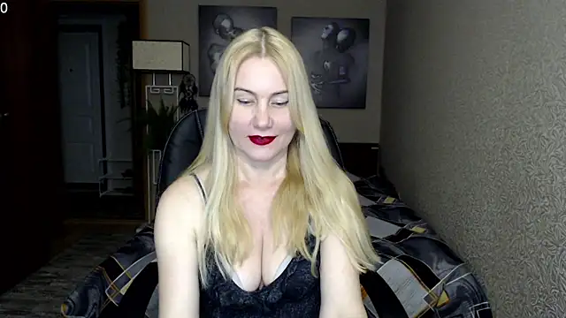 Snapshot of _Mire11a69 chatting on February 18, 2025, 8:14 pm Mire11a69 online show from February 18, 2025, 8:14 pm