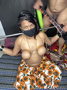 Snapshot of YourSuperTanya chatting on November 23, 2025, 6:41 pm YourSuperTanya online show from November 23, 2025, 6:41 pm