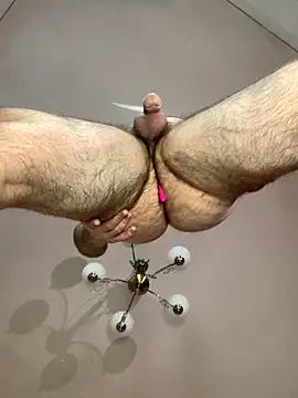 AssHunter4k online show from November 12, 2025, 6:14 am