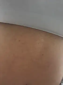 Miia Jazmin online show from November 1, 2025, 8:11 pm