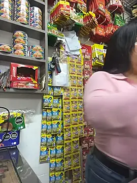 Miia Jazmin online show from November 16, 2025, 1:06 pm