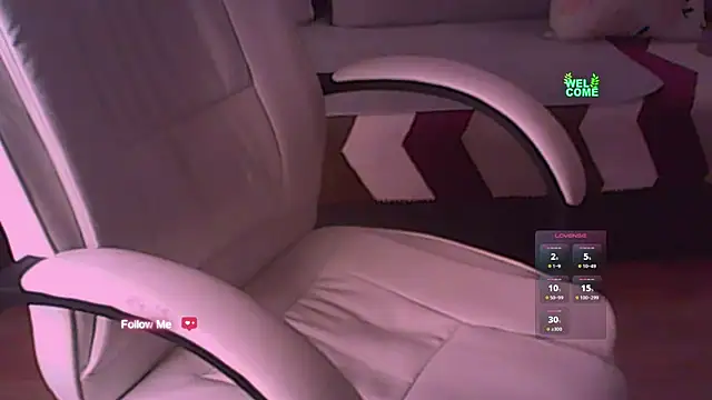 ur sweet berry online show from September 20, 2025, 1:50 am