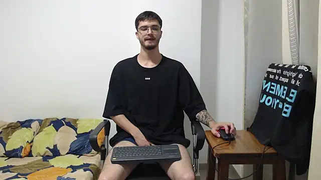 Aleex Miller online show from October 16, 2025, 1:28 am