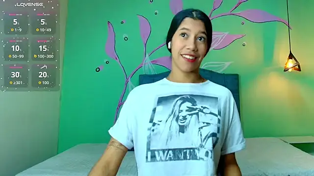 Connie Bell online show from October 21, 2025, 7:25 pm