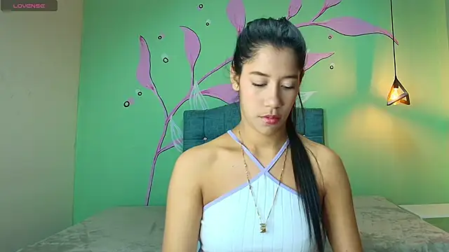 Connie Bell online show from November 20, 2025, 1:33 pm