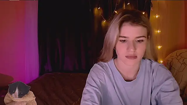 Melissa smith  online show from December 13, 2025, 7:53 pm