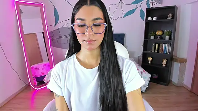 Dana Paula online show from January 7, 2026, 11:45 am