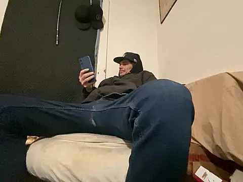 almighty d online show from February 3, 2026, 4:32 am