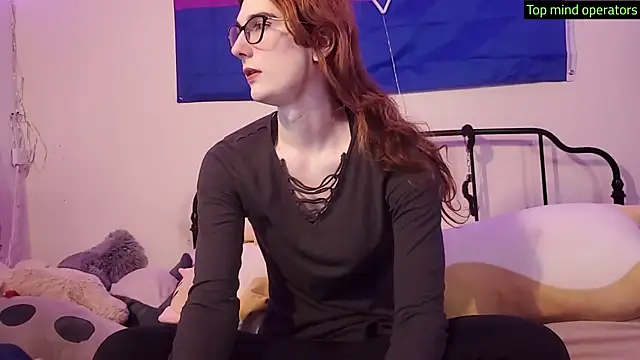 Snapshot of Mesmerized_Mowo chatting on March 5, 2025, 9:37 pm Mesmerized Mowo online show from March 5, 2025, 9:37 pm