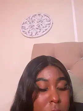 Snapshot of yelicampbell chatting on March 5, 2025, 9:27 am yelicampbell online show from March 5, 2025, 9:27 am