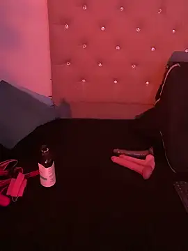 Snapshot of yelicampbell chatting on March 7, 2025, 3:19 am yelicampbell online show from March 7, 2025, 3:19 am