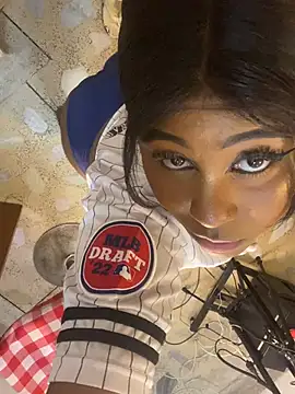 Snapshot of yelicampbell chatting on March 10, 2025, 3:12 am yelicampbell online show from March 10, 2025, 3:12 am