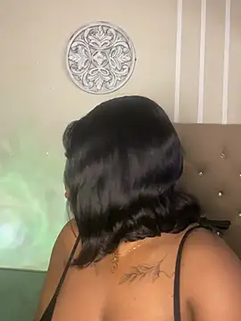 Snapshot of yelicampbell chatting on March 11, 2025, 3:05 am yelicampbell online show from March 11, 2025, 3:05 am