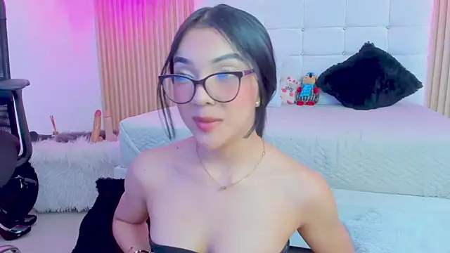 Snapshot of GABRIELAM_MS chatting on January 28, 2025, 10:56 pm GABRIELAM MS online show from January 28, 2025, 10:56 pm