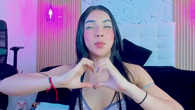 Snapshot of GABRIELAM_MS chatting on February 19, 2025, 2:01 am GABRIELAM MS online show from February 19, 2025, 2:01 am