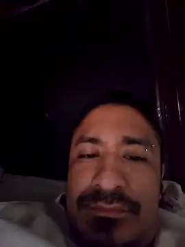 Snapshot of Burrrucecold00 chatting on February 21, 2025, 5:24 am Burrrucecold00 online show from February 21, 2025, 5:24 am