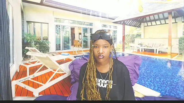 EroticSexyPrada online show from February 26, 2026, 6:34 am