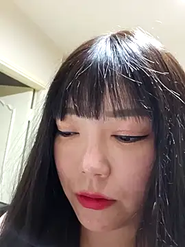 Snapshot of lunahong28 chatting on January 19, 2025, 2:47 am lunahong28 online show from January 19, 2025, 2:47 am