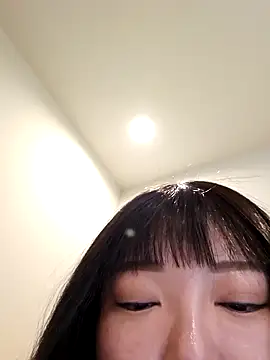 Snapshot of lunahong28 chatting on January 20, 2025, 5:37 am lunahong28 online show from January 20, 2025, 5:37 am
