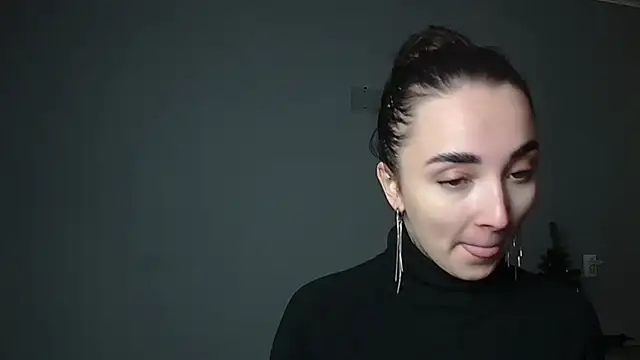 Eva Gloryy online show from February 2, 2026, 5:33 pm