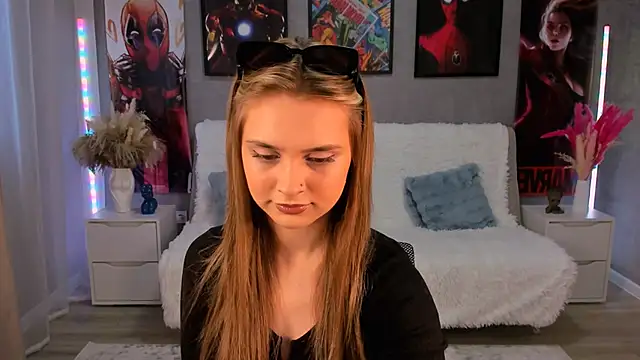 JinxTonks online show from October 5, 2025, 12:25 pm