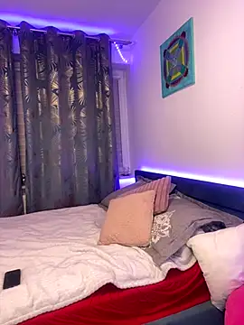 HotLivv69 online show from October 6, 2025, 8:50 pm