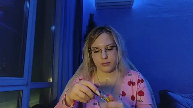 HotBrandyX online show from January 11, 2026, 1:27 pm