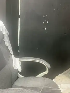 viktoria davis  online show from March 12, 2025, 12:42 am