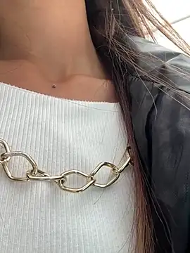 zoe storm online show from January 22, 2025, 7:56 pm