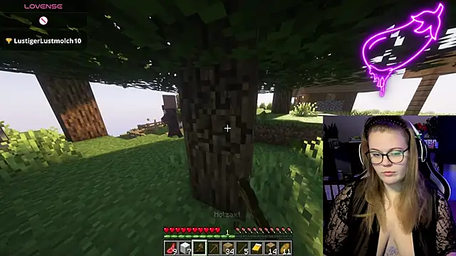 EveBaker04 online show from October 4, 2025, 6:39 pm