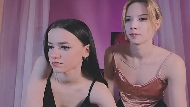 Snapshot of katt__y chatting on February 22, 2025, 5:34 am katt y online show from February 22, 2025, 5:34 am