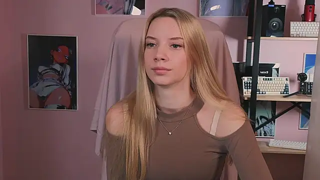 Snapshot of katt__y chatting on October 28, 2025, 5:00 am katt y online show from October 28, 2025, 5:00 am