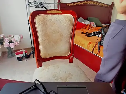 Snapshot of Tianiaa chatting on November 13, 2025, 10:58 am Tianiaa online show from November 13, 2025, 10:58 am