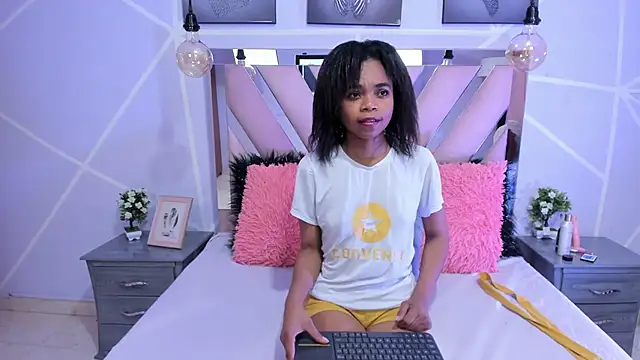 Gletty noa online show from February 11, 2025, 3:29 am