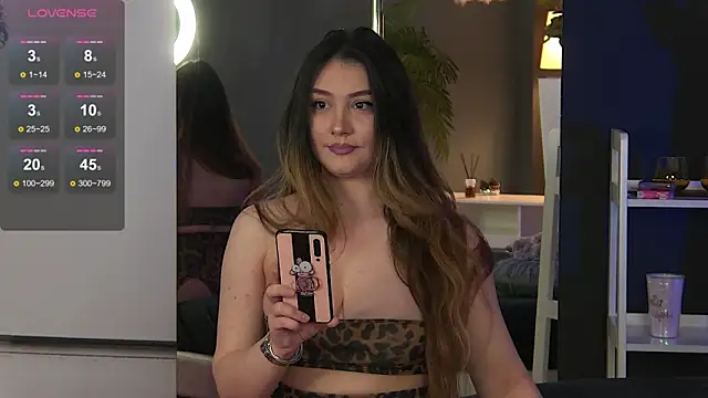 MaddyHeart online show from January 24, 2025, 6:14 am