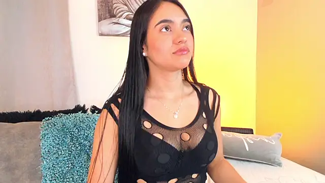 Snapshot of miss_hellen2 chatting on January 29, 2025, 12:13 pm miss hellen2 online show from January 29, 2025, 12:13 pm