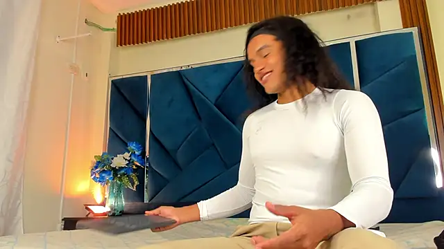 Snapshot of DanteAndKyle chatting on December 1, 2025, 10:48 pm DanteAndKyle online show from December 1, 2025, 10:48 pm