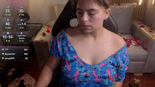 Snapshot of Kitten_Cam chatting on February 14, 2026, 10:45 am Kitten Cam online show from February 14, 2026, 10:45 am