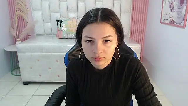 shalon diaz s online show from September 20, 2025, 1:12 pm