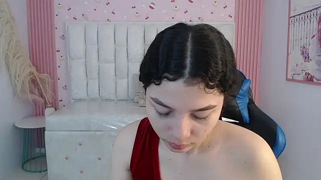 shalon diaz s online show from December 18, 2025, 1:17 pm