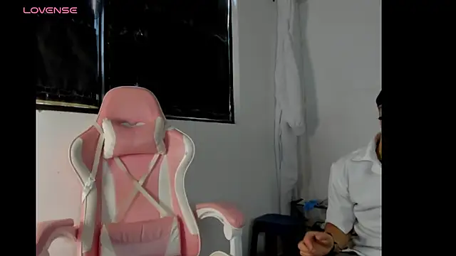 Snapshot of ScarlettKai chatting on June 20, 2026, 1:25 pm ScarlettKai online show from June 20, 2026, 1:25 pm