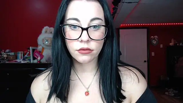 Valerie Paige online show from January 14, 2026, 6:57 pm