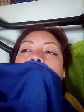 queencarlota82 online show from November 11, 2025, 5:29 am