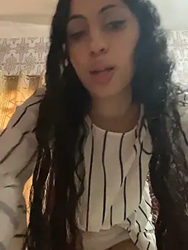 Snapshot of majdolin78 chatting on October 30, 2025, 12:50 pm majdolin78 online show from October 30, 2025, 12:50 pm