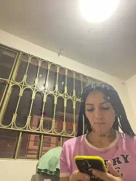 Molly bishop online show from February 6, 2025, 1:49 am