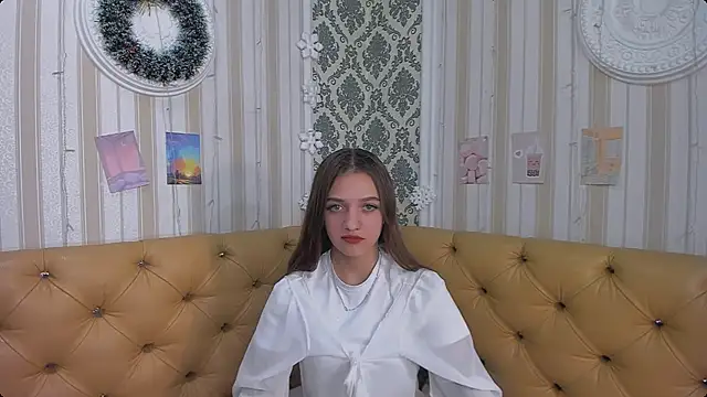 Snapshot of Katy__Cute chatting on March 21, 2025, 11:12 am Katy Cute online show from March 21, 2025, 11:12 am