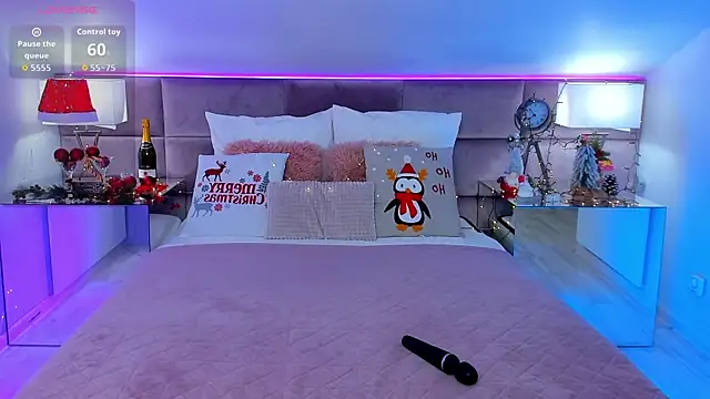 SusanBlair online show from December 17, 2025, 1:28 pm