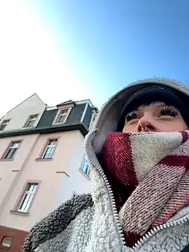 Ciara2004 online show from December 4, 2025, 2:04 pm