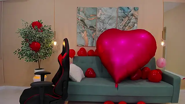 Snapshot of AnneCurtis chatting on February 14, 2025, 3:36 pm AnneCurtis online show from February 14, 2025, 3:36 pm