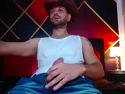 Snapshot of Cristian_white chatting on January 25, 2025, 5:19 pm Cristian white online show from January 25, 2025, 5:19 pm